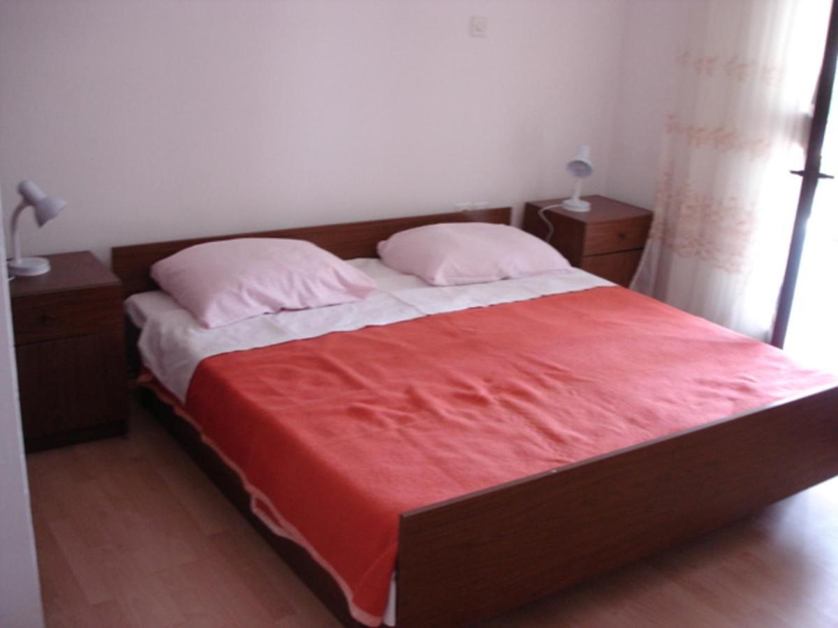 Apartments Vjera Krk Town Luaran gambar